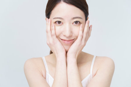 日本社会における美容医療に対する賛否両論